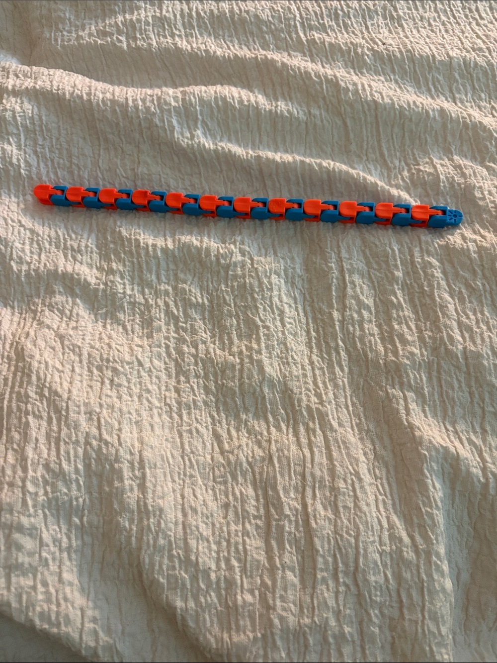 Kids Orange and Blue Link Fidget